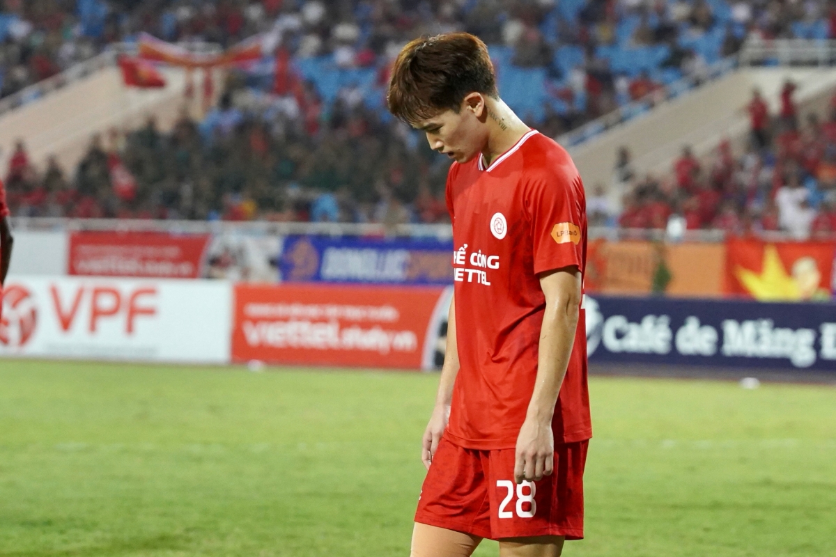 Hoàng Đức hết phép, Thể Công Viettel thất trận ngay trên sân nhà 6 Hoàng Đức hết phép, Thể Công Viettel thất trận ngay trên sân nhà 6