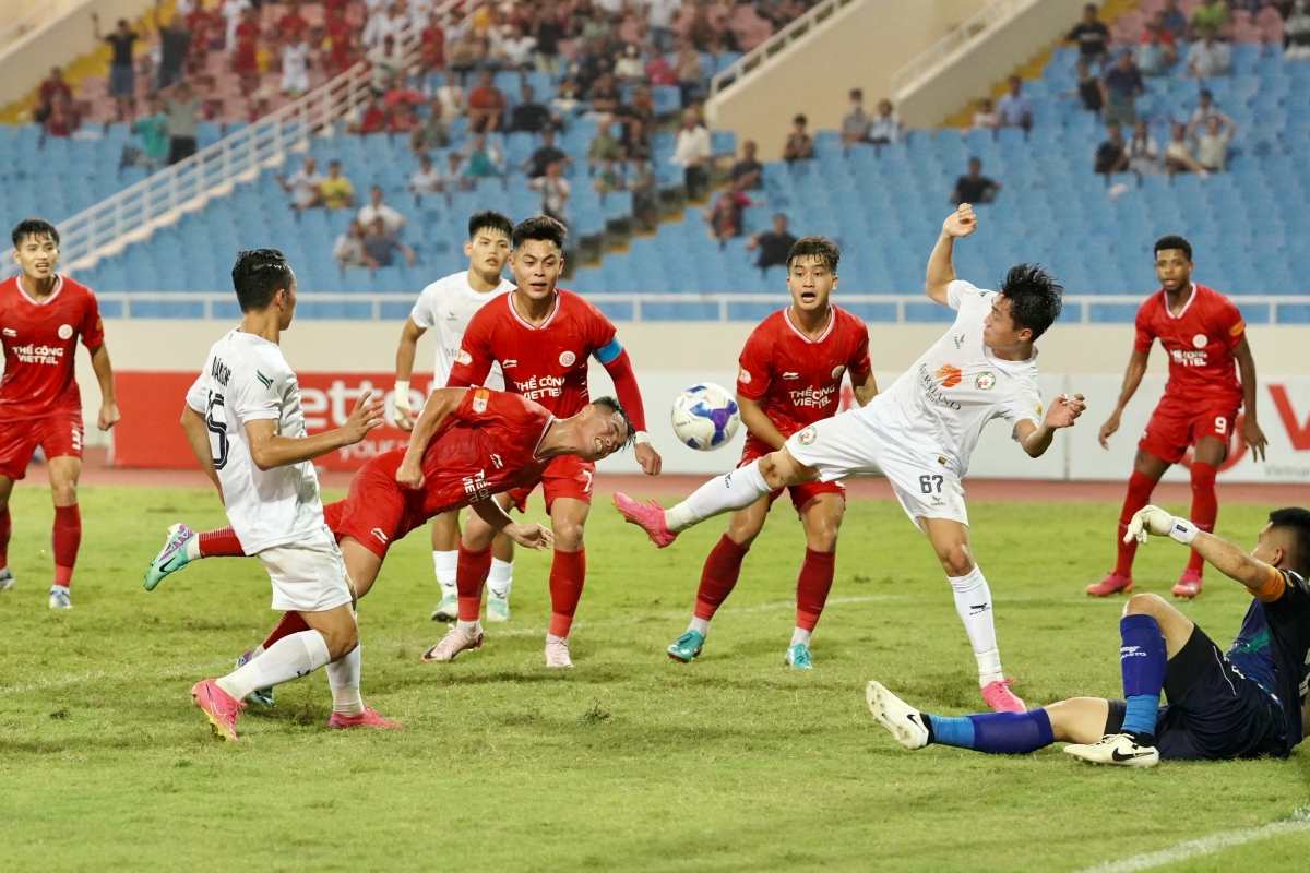 Hoàng Đức hết phép, Thể Công Viettel thất trận ngay trên sân nhà 5 Hoàng Đức hết phép, Thể Công Viettel thất trận ngay trên sân nhà 5