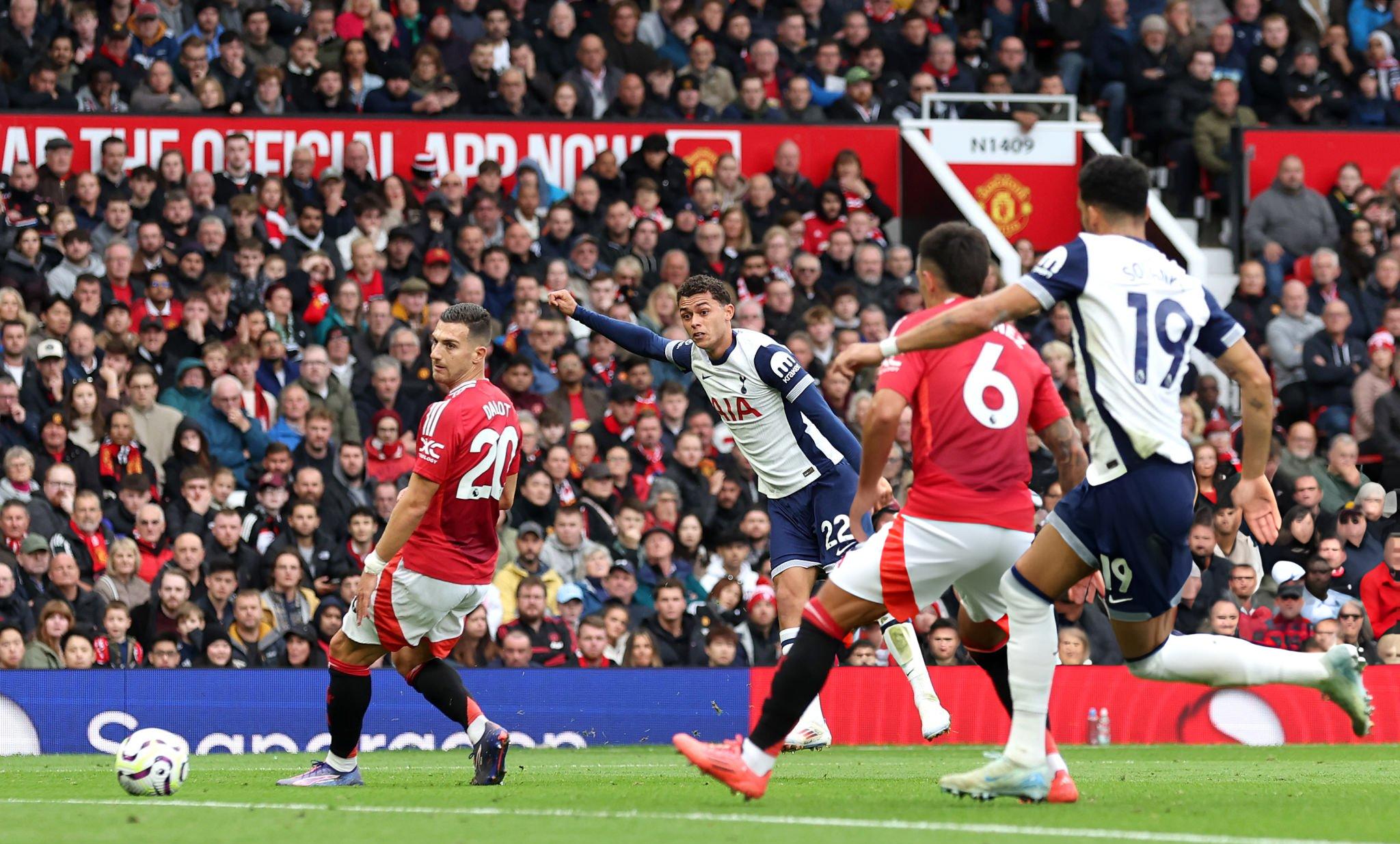 manchester united vs tottenham 3