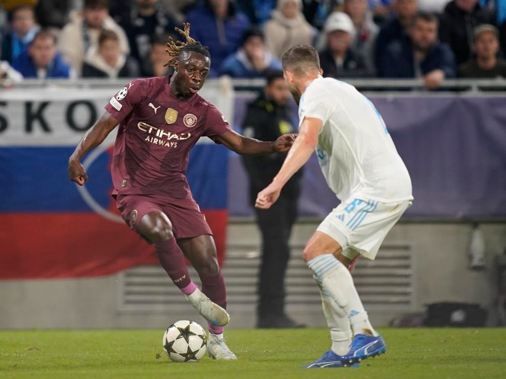 sk_slovan_bratislava_v_mancheste (1) sk_slovan_bratislava_v_mancheste (1)