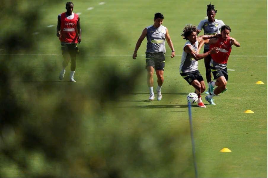 Wolves và Brentford cùng khát điểm Trận đấu căng thẳng ngày 510 4