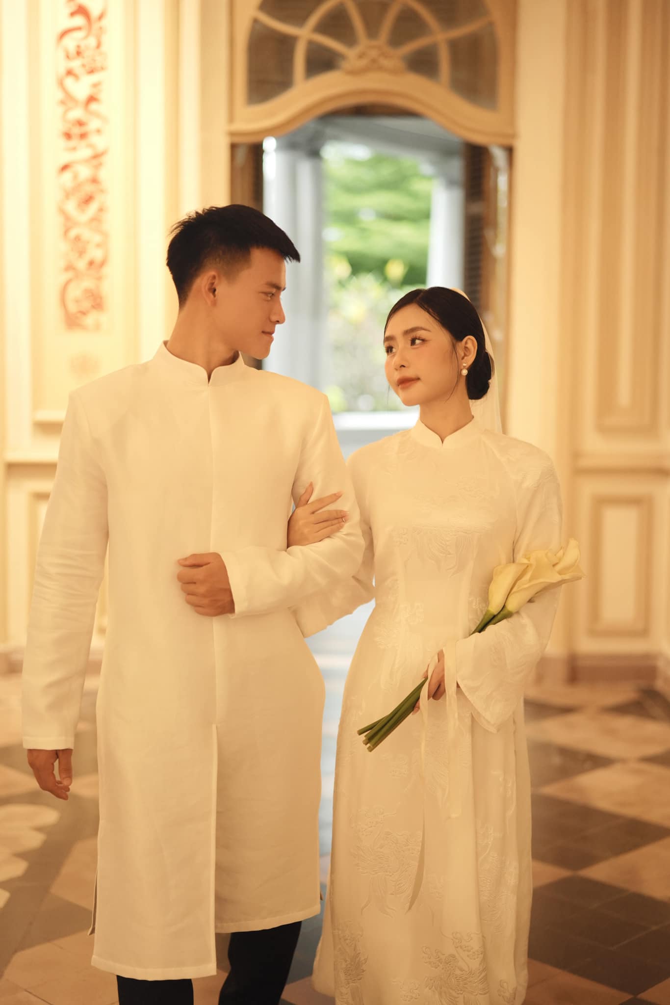 Tiền đạo ĐT Việt Nam tung ảnh cưới với bạn gái 20 tuổi 6 Tiền đạo ĐT Việt Nam tung ảnh cưới với bạn gái 20 tuổi 6