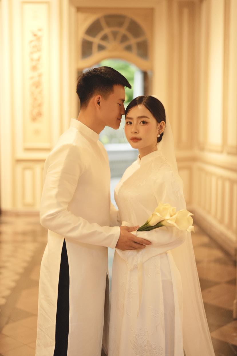 Tiền đạo ĐT Việt Nam tung ảnh cưới với bạn gái 20 tuổi 7 Tiền đạo ĐT Việt Nam tung ảnh cưới với bạn gái 20 tuổi 7