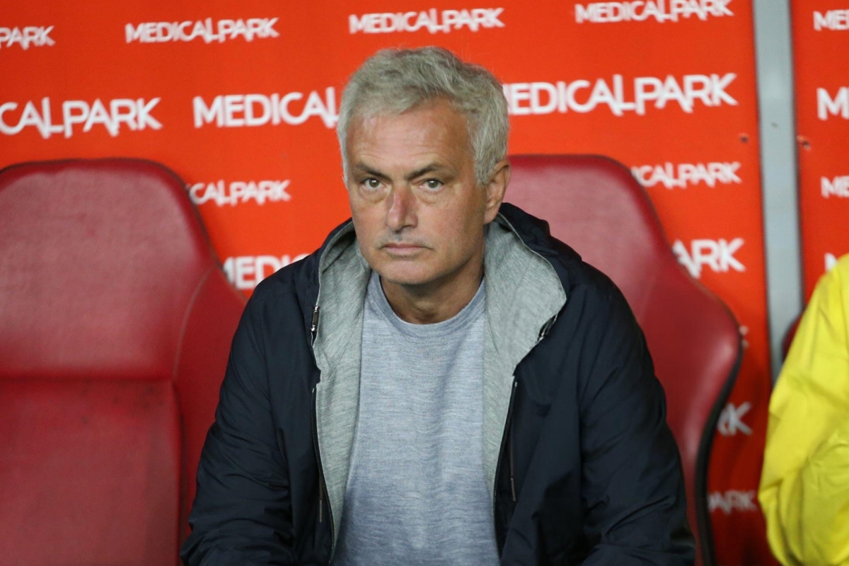 HLV Jose Mourinho Fenerbahce HLV Jose Mourinho Fenerbahce