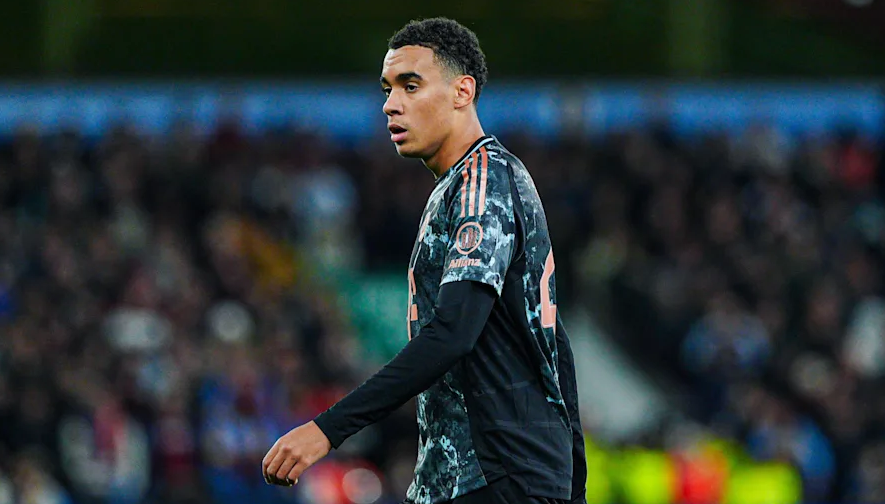 Vincent Kompany và công cuộc giải cứu Bayern Munich khỏi sự bất ổn 6