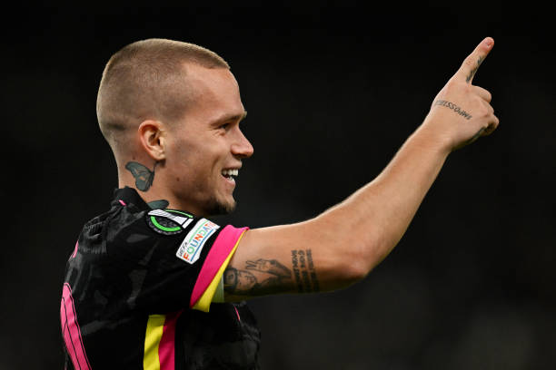 gettyimages-2180808130-612x612 gettyimages-2180808130-612x612