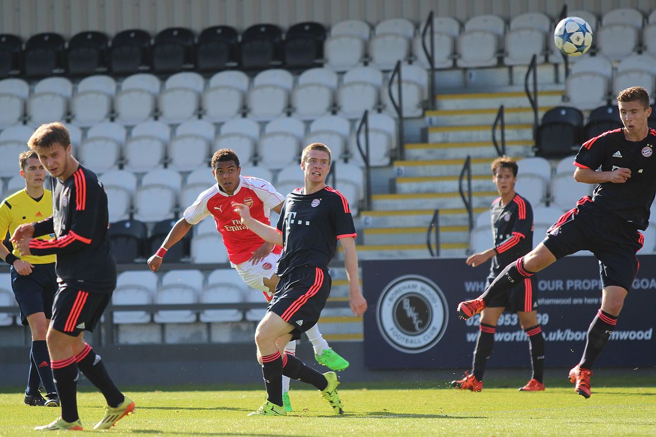 Thông tin, tiểu sử của cầu thủ Donyell Malen 1 Thông tin, tiểu sử của cầu thủ Donyell Malen 1