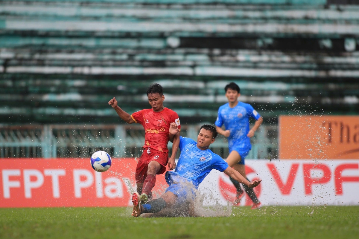 Những điều đọng lại sau vòng 1 hạng Nhất Quốc gia 202425 3 Những điều đọng lại sau vòng 1 hạng Nhất Quốc gia 202425 3