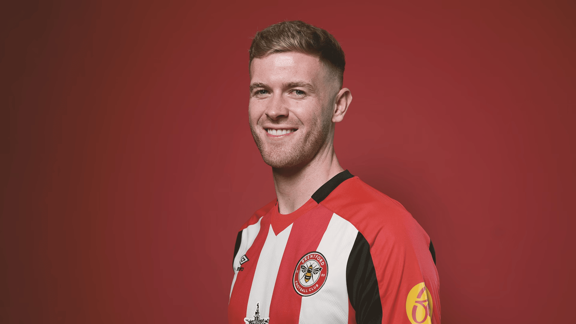 tieu-su-cau-thu-nathan-collins