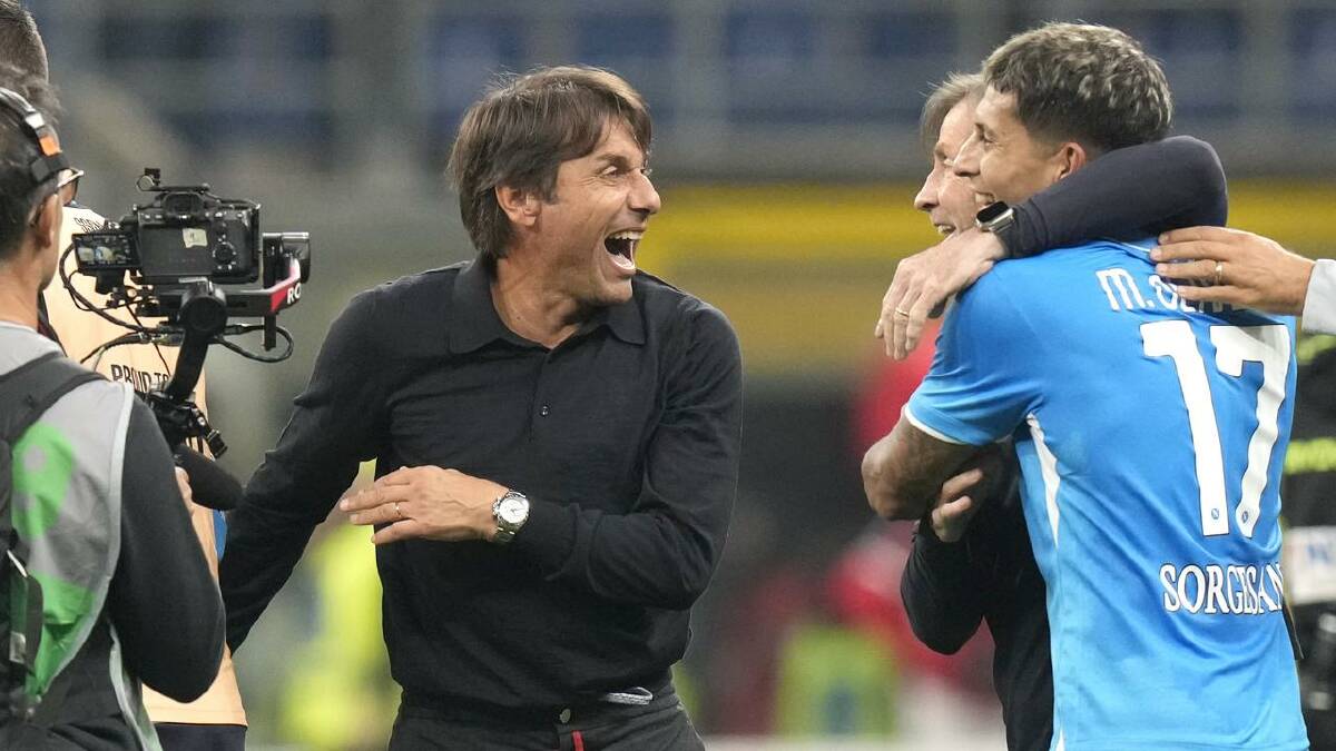 Napoli của Antonio Conte quá đáng sợ! 2 Napoli của Antonio Conte quá đáng sợ! 2