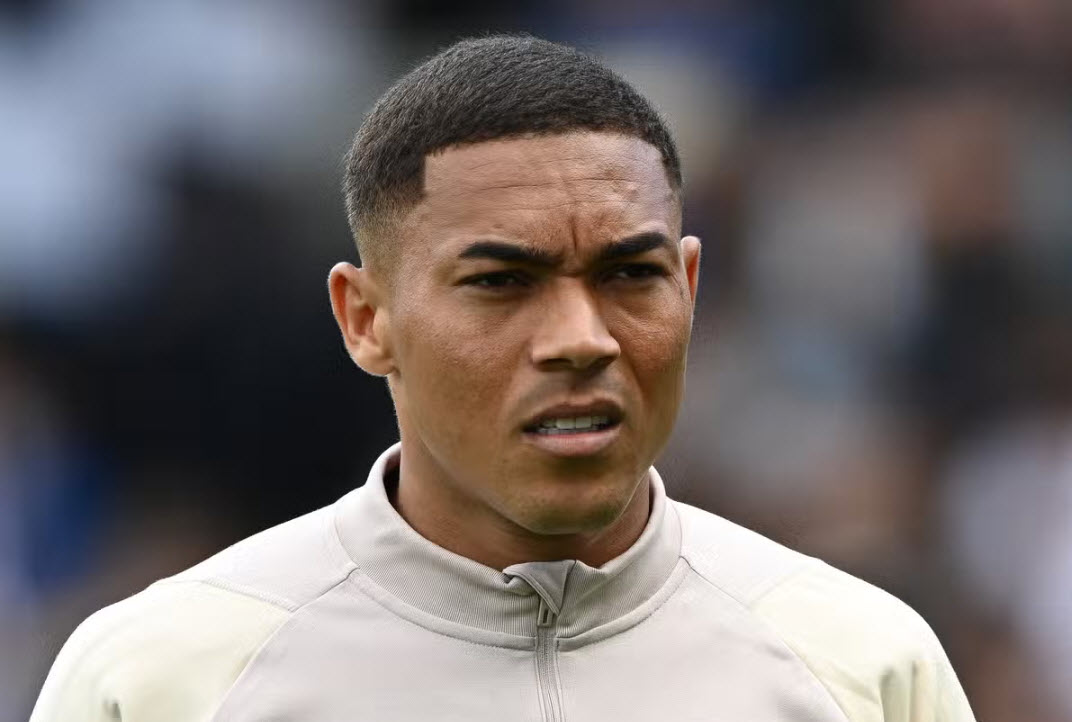 tieu-su-cau-thu-carlos-vinicius-anh