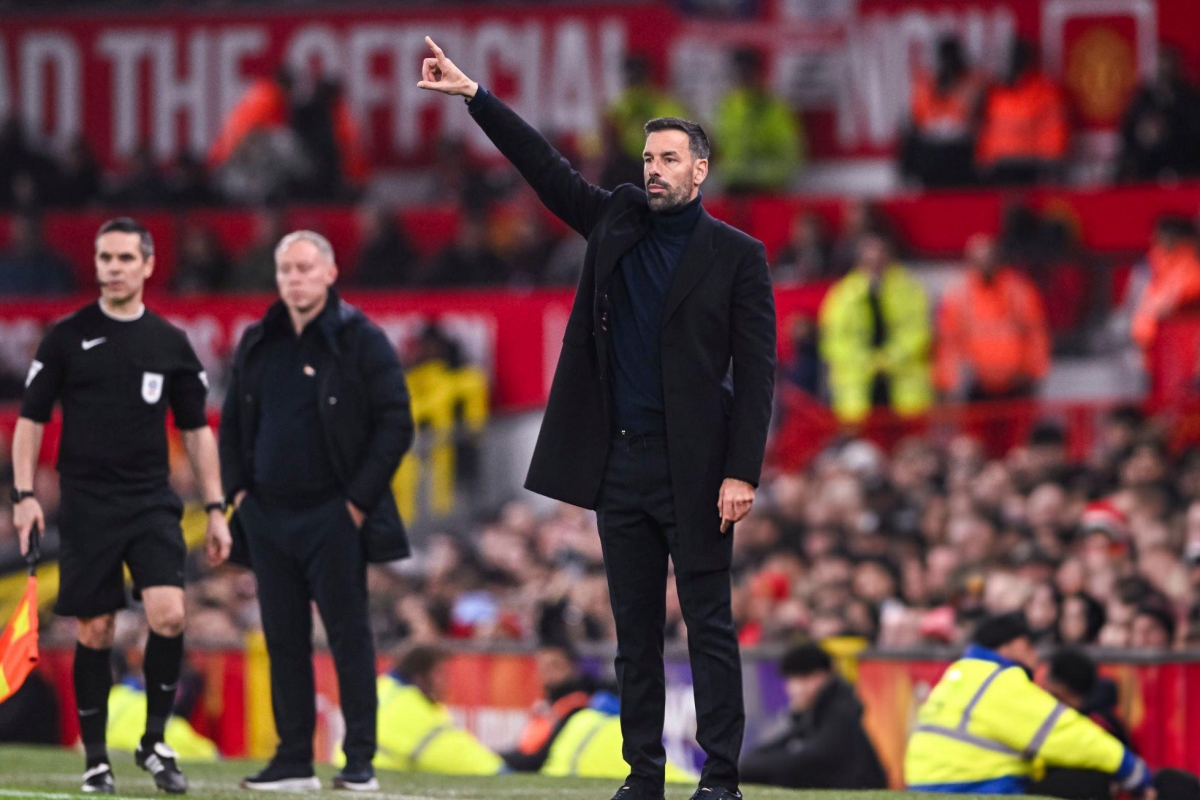Trước vòng 10 Premier League 202425 Lời hứa của Van Nistelrooy 1