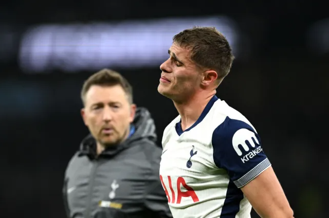 Xem Tottenham đá giải trí đấy, nhưng người hâm mộ của họ liệu có thích 4