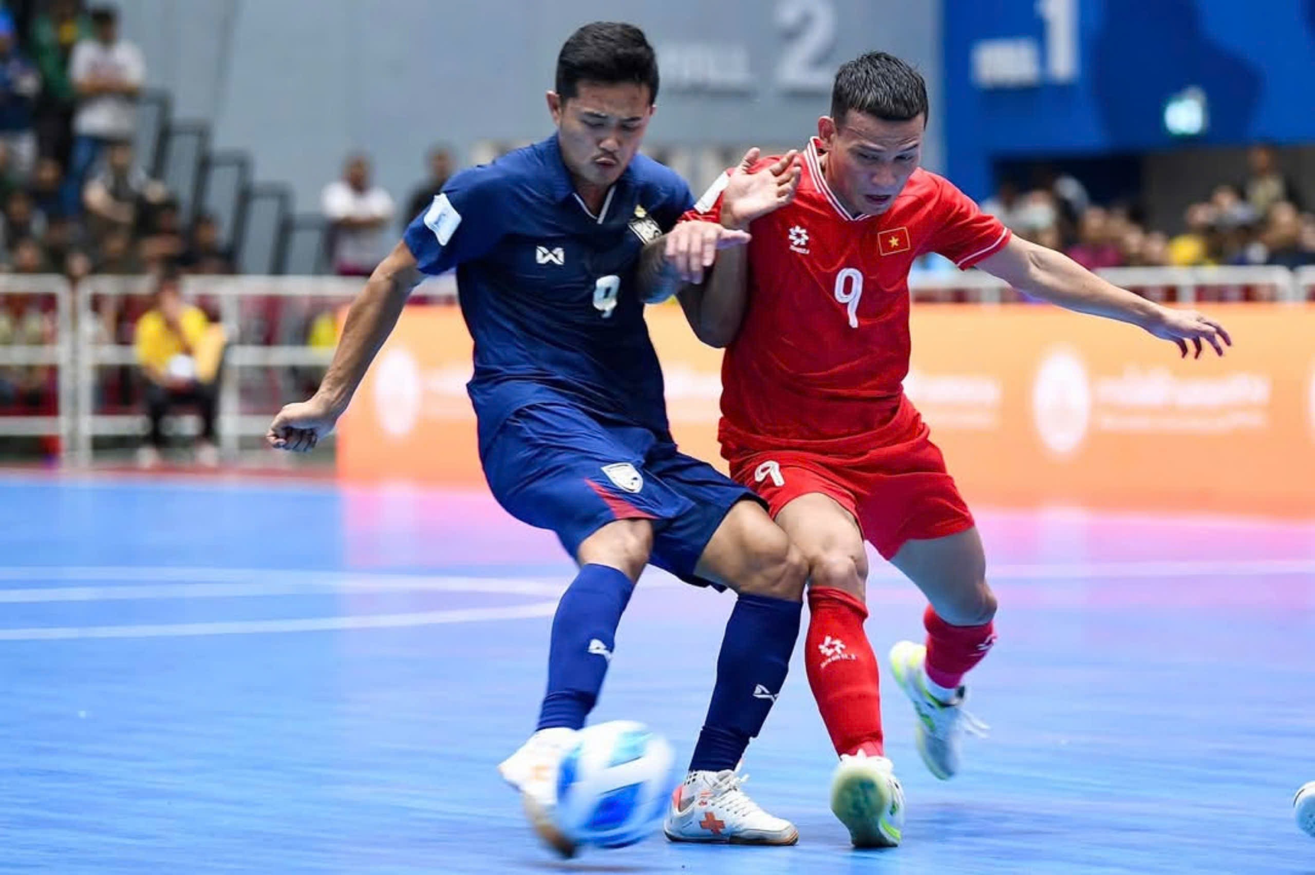 Việt Nam thắng cảm xúc Thái Lan ở giải futsal Đông Nam Á 1