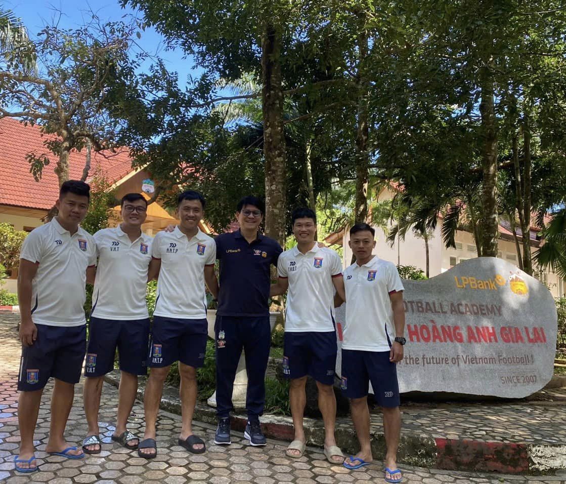 Trần Hữu Đông Triều Tran Huu dong Trieu