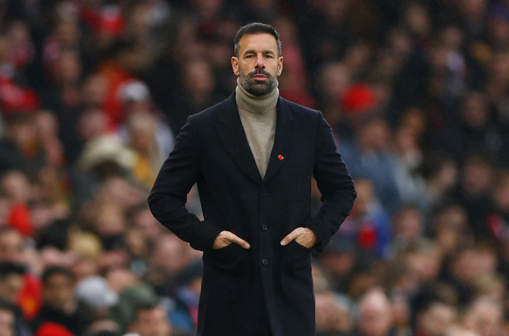 Báo Indonesia muốn Ruud van Nistelrooy thay thế HLV Shin Tae Yong 1