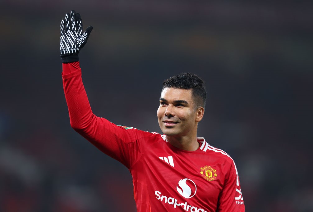 Casemiro trân trọng những phút giây được thi đấu tại Old Trafford 1