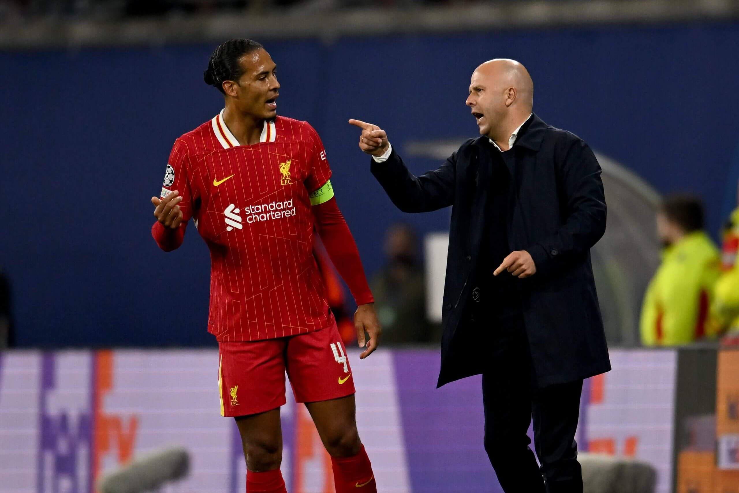 Bên trong bộ não của Arne Slot Nhạy bén, không quát tháo và khả năng xoay chuyển của Midas 1