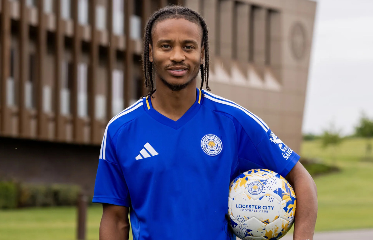 tieu-su-cau-thu-bobby-de-cordova-reid