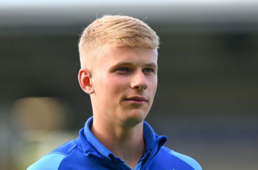 tieu-su-cau-thu-zach-abbott-anh