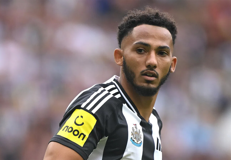 tieu-su-Lloyd-Kelly tieu-su-Lloyd-Kelly