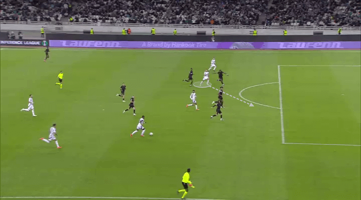 Bẫy việt vị kiểu Pellegrini Niềm đam mê lợi bất cập hại của Enzo Maresca 12 Bẫy việt vị kiểu Pellegrini Niềm đam mê lợi bất cập hại của Enzo Maresca 12