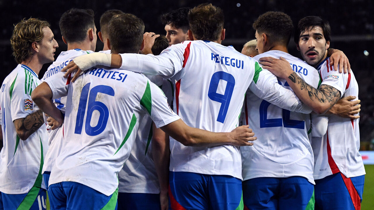 Niềm cảm hứng mang tên Sandro Tonali 2 Niềm cảm hứng mang tên Sandro Tonali 2