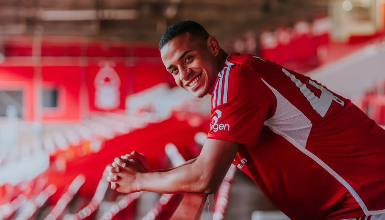 tieu-su-cau-thu-murillol-anh