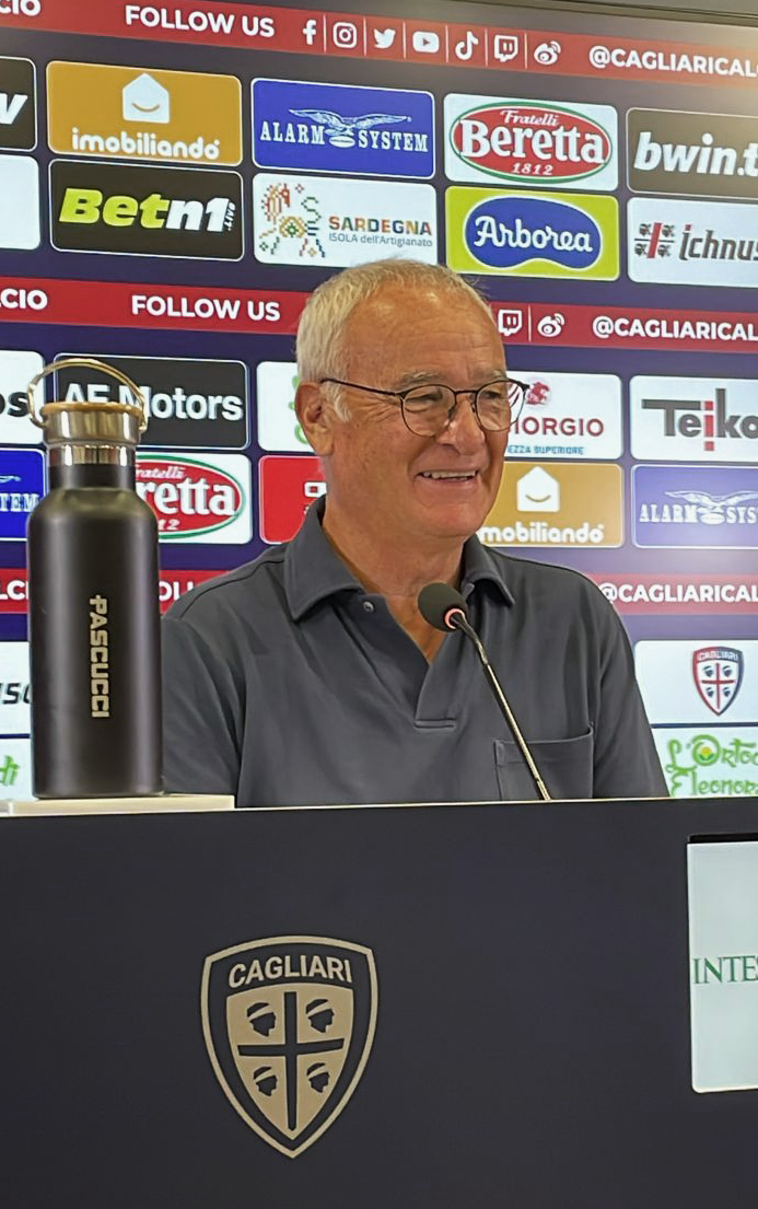 Tiểu sử huấn luyện viên Claudio Ranieri Gã thợ hàn người Ý 5
