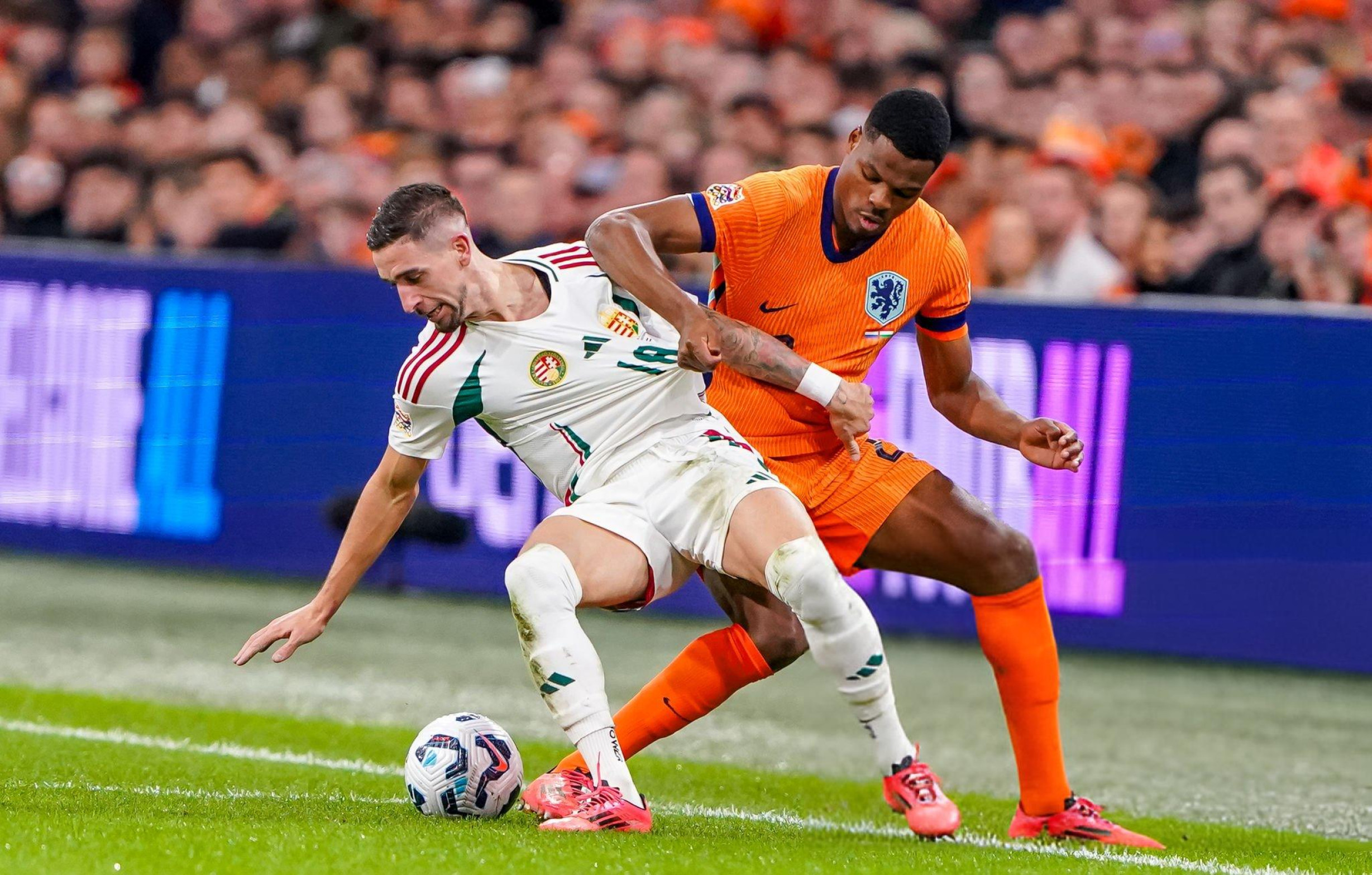 Denzel Dumfries Cơn lốc kinh hoàng nơi biên phải của Hà Lan 1 Denzel Dumfries Cơn lốc kinh hoàng nơi biên phải của Hà Lan 1