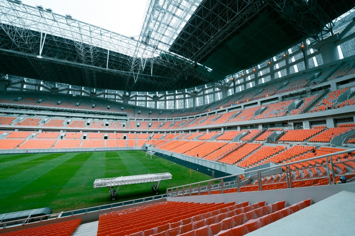 dT Indonesia se su dung SVd quoc te Jakarta (JIS) lam san nha tai ASEAN Cup 2024