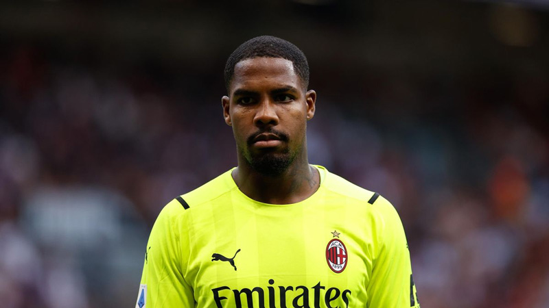 tieu-su-Mike-Maignan