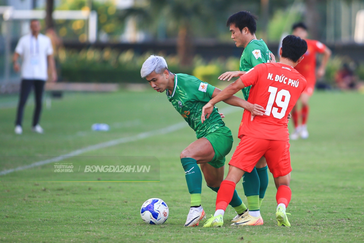 HLV PVF-CAND thua nhan Ninh Binh khac biet so voi phan con lai