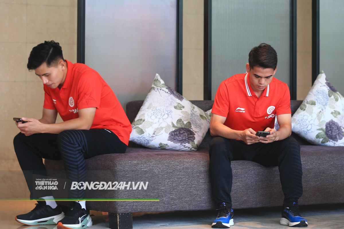 ĐT Việt Nam hội quân, Tuấn Hải đem đồ đặc biệt 2