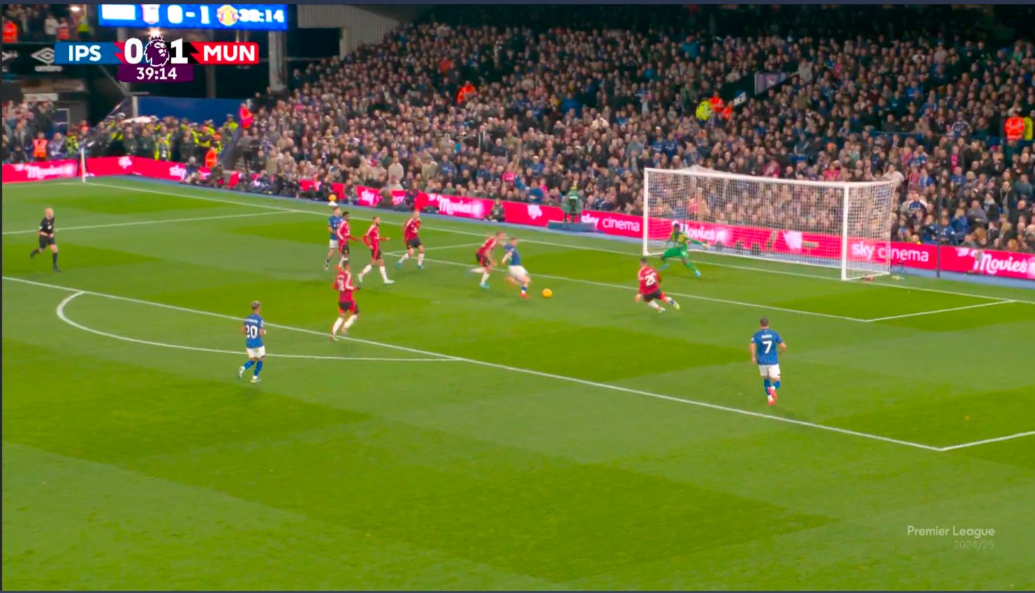 Andre Onana vừa có pha cứu thua xuất sắc nhất EPL mùa này 1