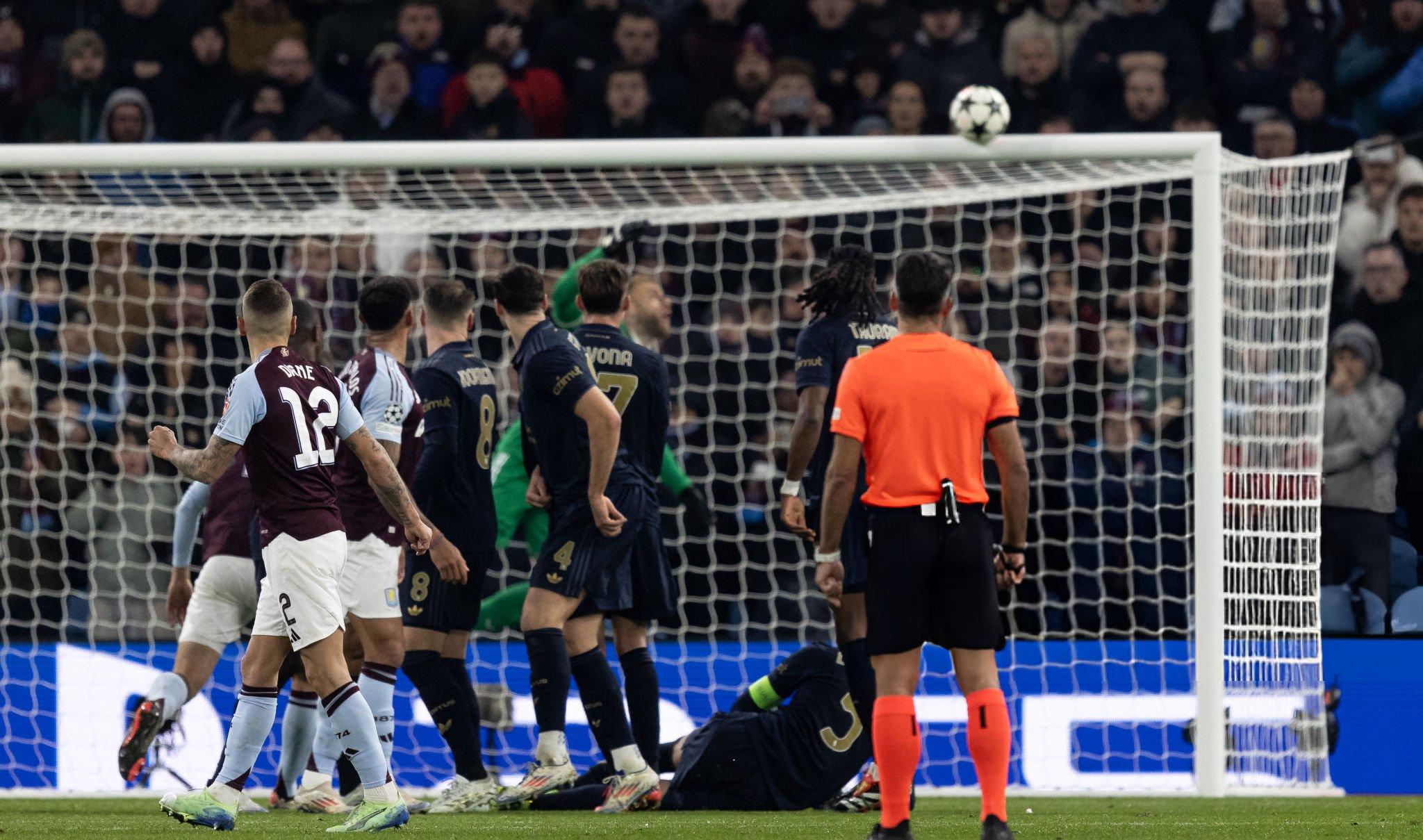 aston villa 4 aston villa 4