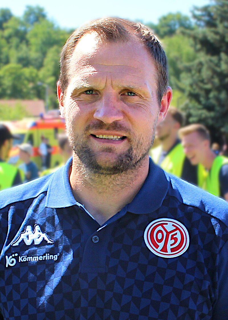 Thông tin, tiểu sử, sự nghiệp huấn luyện viên Bo Svensson 2