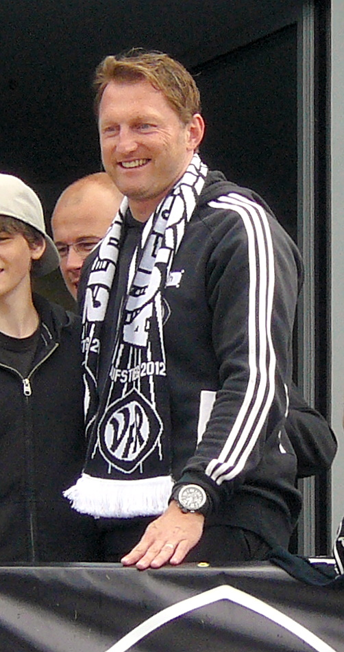 Tiểu sử huấn luyện viên Ralph Hasenhuttl 1