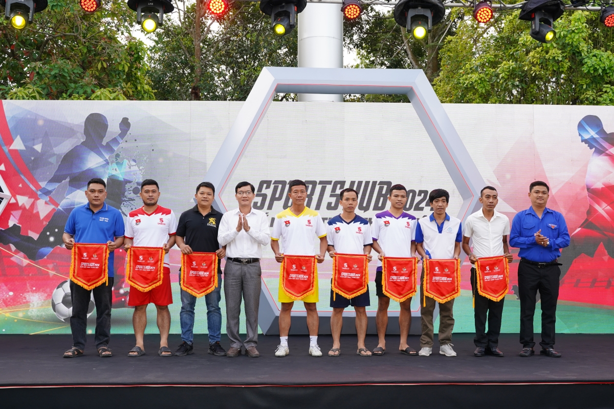 Những câu chuyện từ trái tim gắn kết tinh thần Việt 2