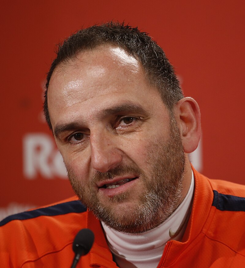 Tiểu sử huấn luyện viên Frank Schmidt của CLB Heidenheim 1