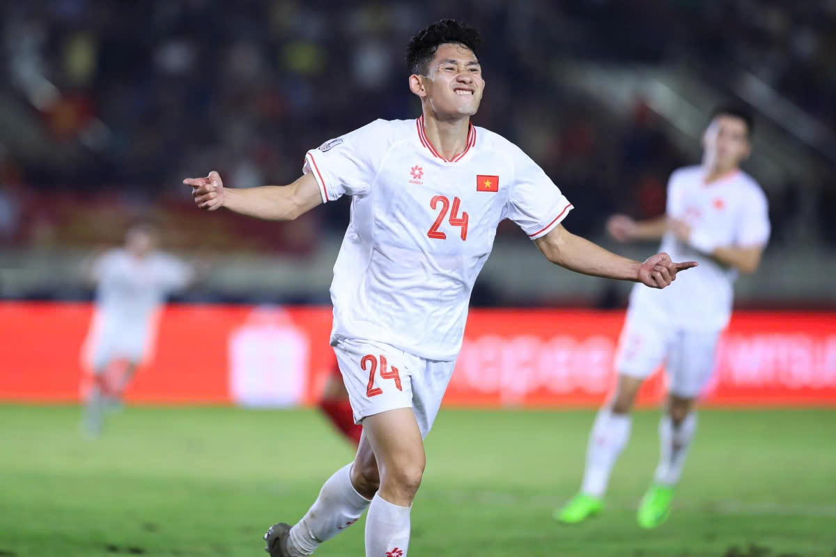 Dư âm Việt Nam 4-1 Lào Cách biệt về trình độ 1 Dư âm Việt Nam 4-1 Lào Cách biệt về trình độ 1