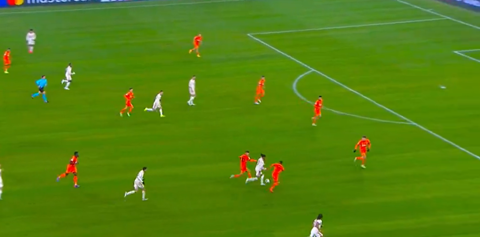 Michael Olise hóa Lionel Messi với bàn thắng ấn tượng 2 Michael Olise hóa Lionel Messi với bàn thắng ấn tượng 2