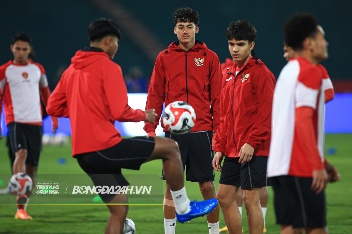 ĐT Indonesia tập ném trước trận gặp Việt Nam 4 ĐT Indonesia tập ném trước trận gặp Việt Nam 4