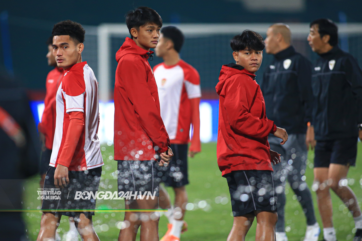 ĐT Indonesia tập ném trước trận gặp Việt Nam 5 ĐT Indonesia tập ném trước trận gặp Việt Nam 5