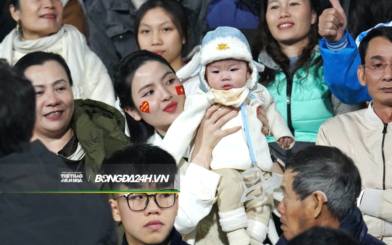 Màn trả nợ ngọt ngào của Quang Hải 2