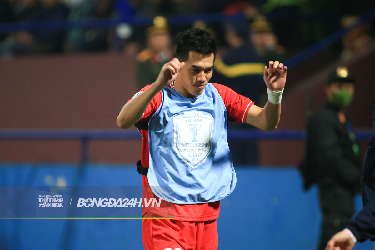 Hành động đẹp của Tiến Linh 1