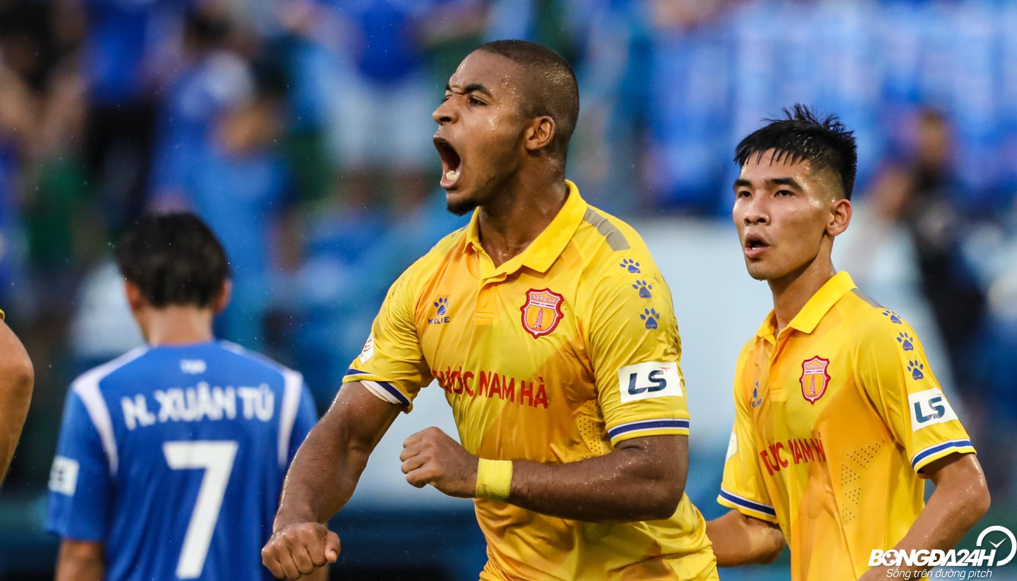 Nguyễn Xuân Son Từ chàng trai bị đổ oan đến giấc mơ có thật cùng ĐT Việt Nam 4