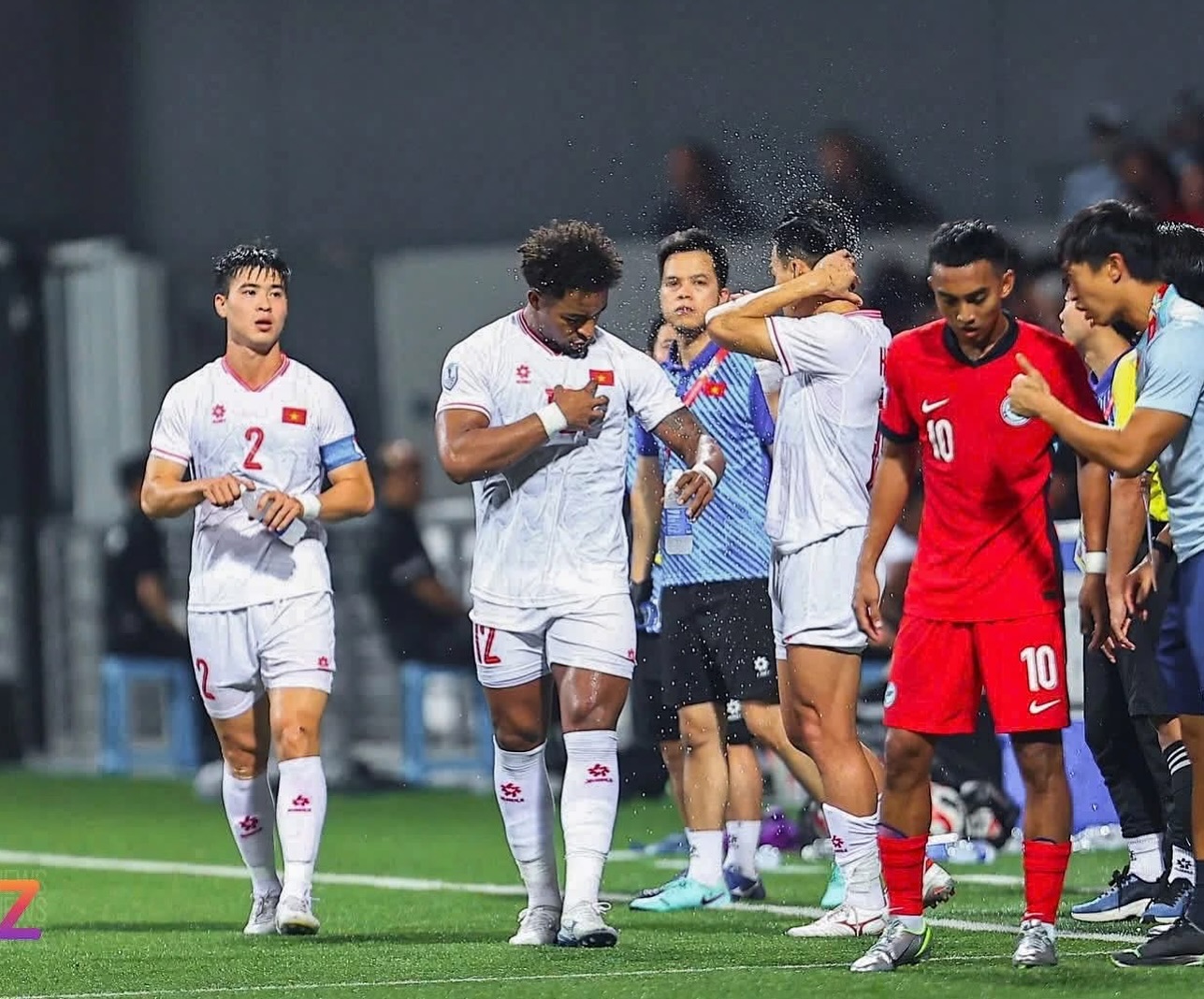 Nụ cười chân thành của Xuân Son 3 Nụ cười chân thành của Xuân Son 3