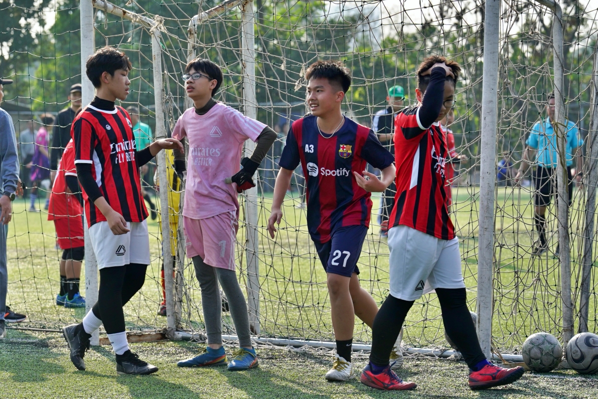 Chung kết khối 8 Lương Thế Vinh Trận cầu kịch tính và cảm xúc 5 Chung kết khối 8 Lương Thế Vinh Trận cầu kịch tính và cảm xúc 5