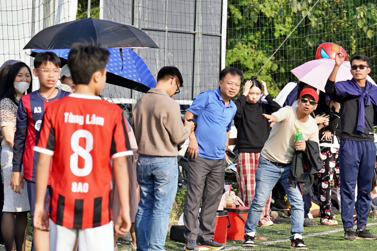 Chung kết khối 8 Lương Thế Vinh Trận cầu kịch tính và cảm xúc 7